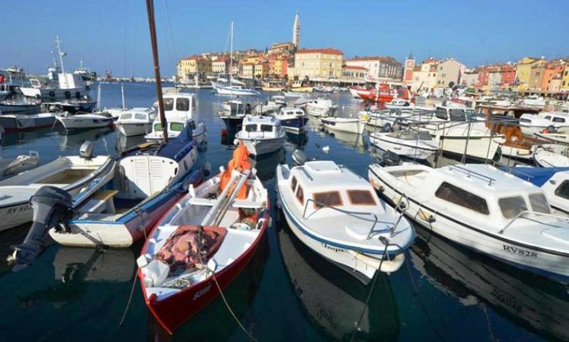 Excelsior Apartments Rovigno Esterno foto