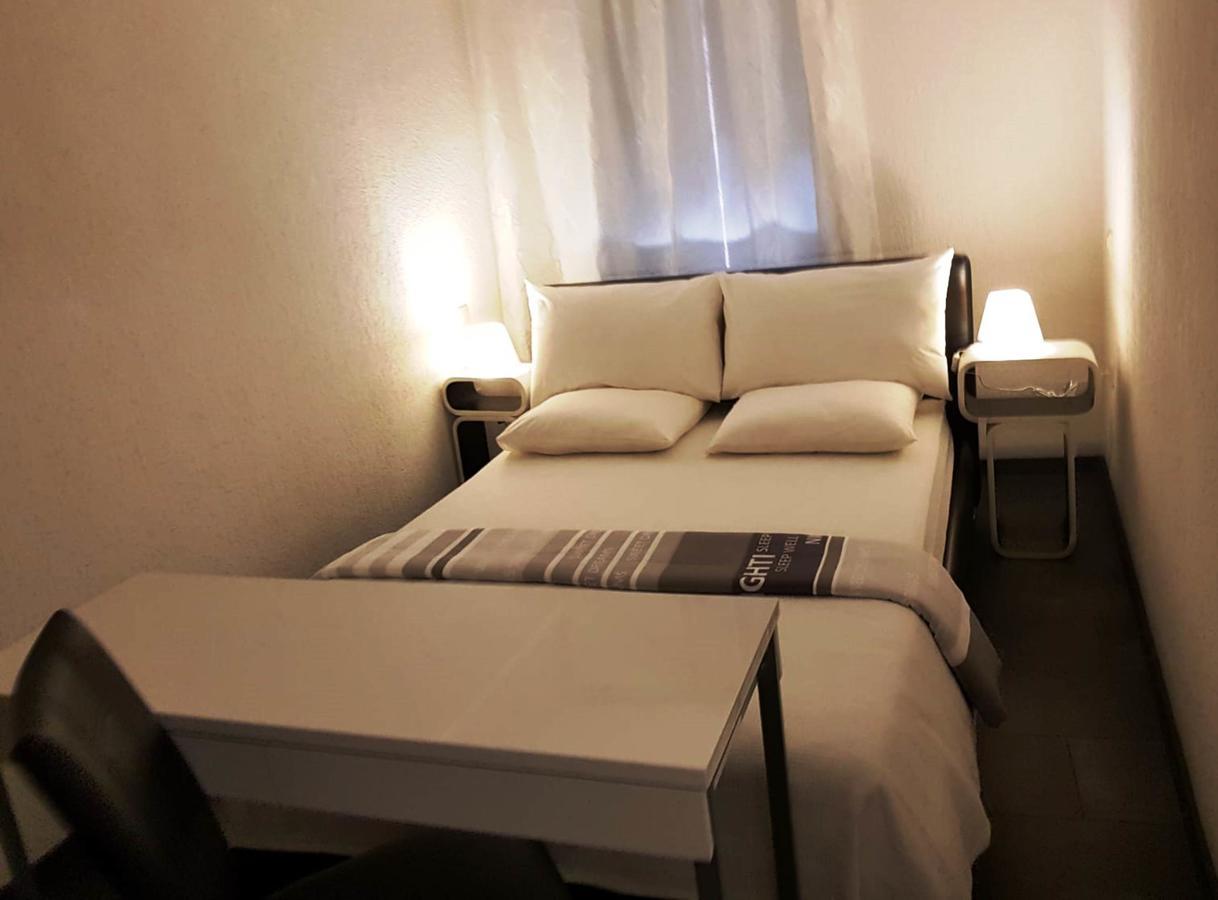 Excelsior Apartments Rovigno Esterno foto