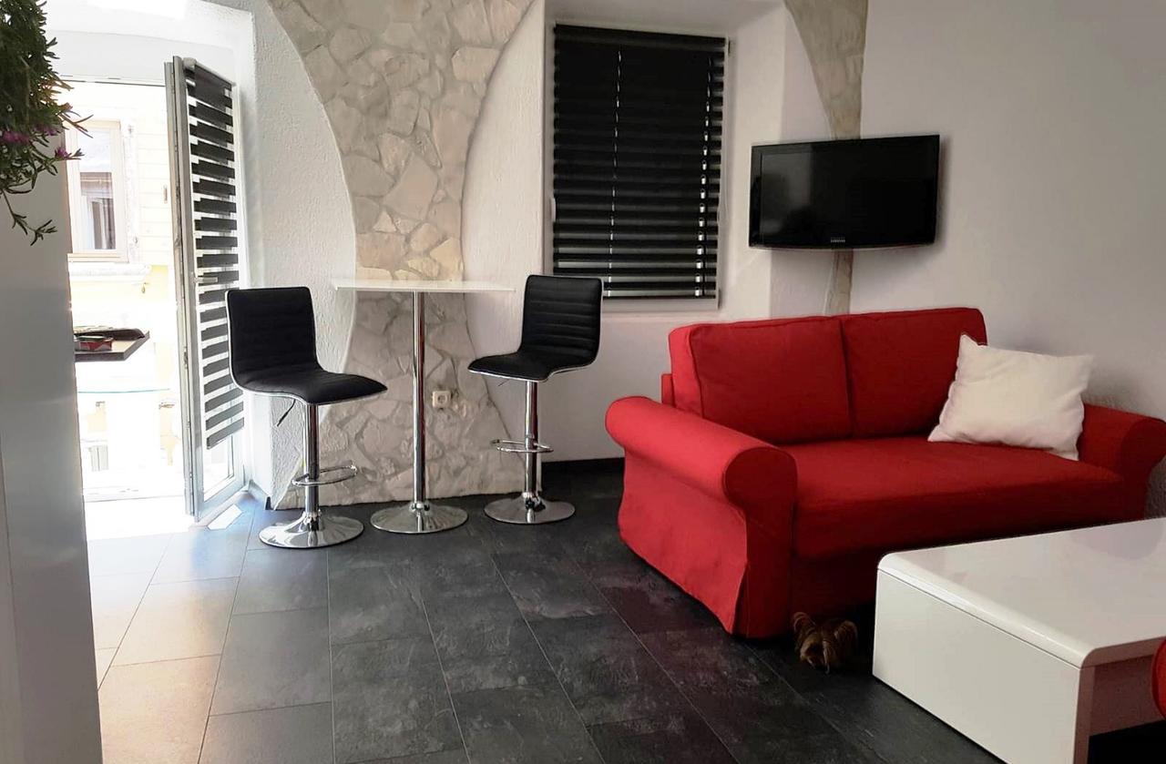 Excelsior Apartments Rovigno Esterno foto